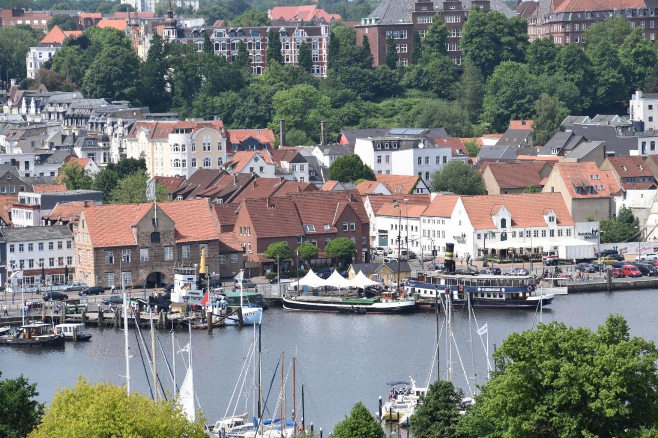 Fewo1846 - Bellevue - Sonnige 2-Zimmer-Wohnung Mit Balkon Und Hafenblick Flensburg Exterior photo